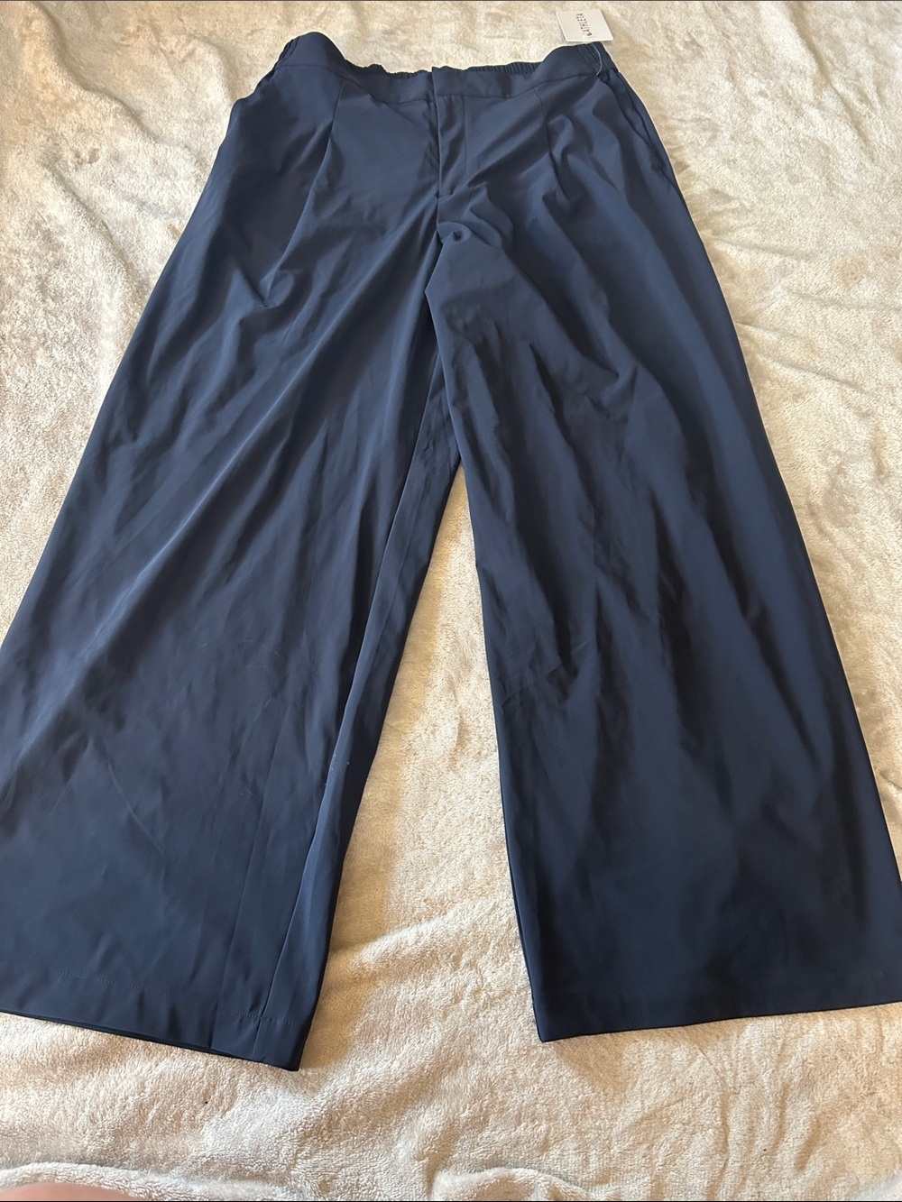 NWT Athleta pinnacle trouser in navy